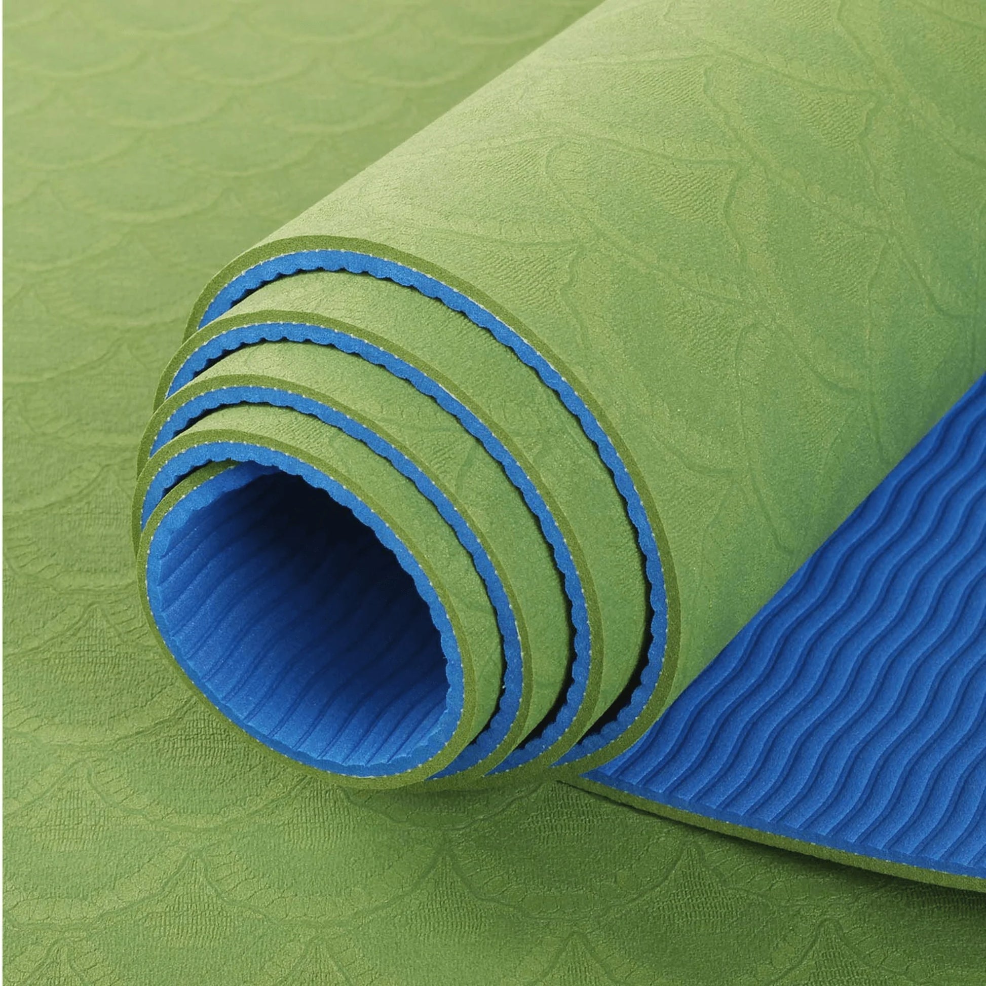 Elevate Your Practice with the Maji Sports Eco-Friendly 2-Tone TPE Yoga Mat