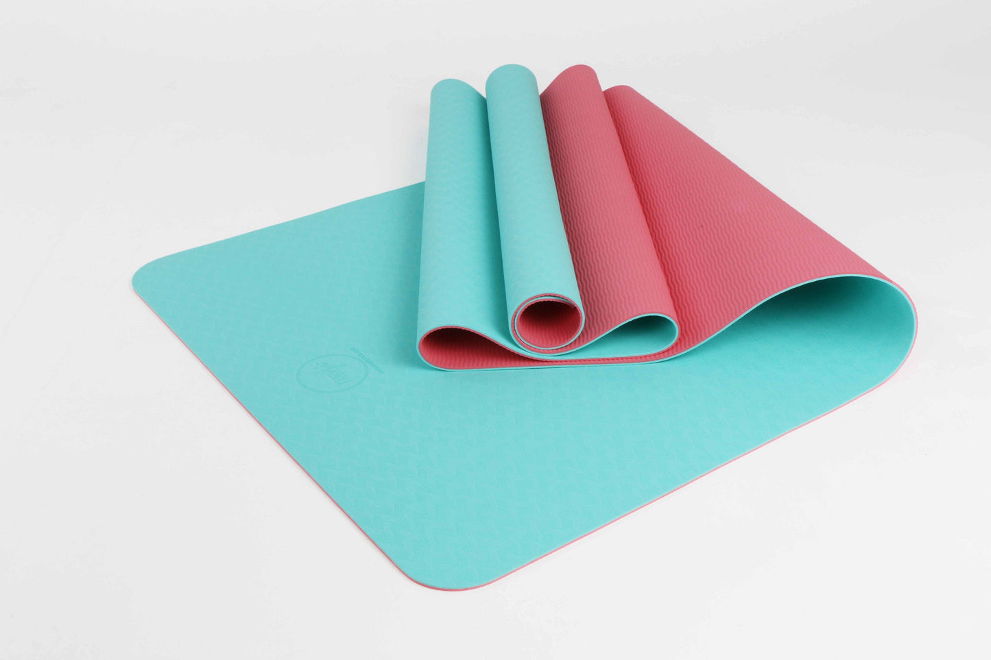 Elevate Your Practice with the Maji Sports Eco-Friendly 2-Tone TPE Yoga Mat